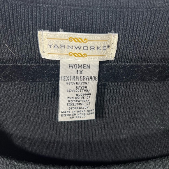 Yarn works vintage Embellished Black Sleeveless Top 1X - Picture 2 of 3